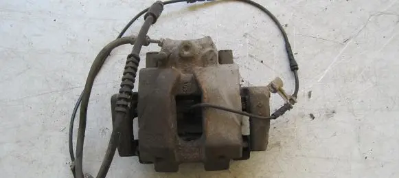 BMW X3 F25 Front brake caliper 703123