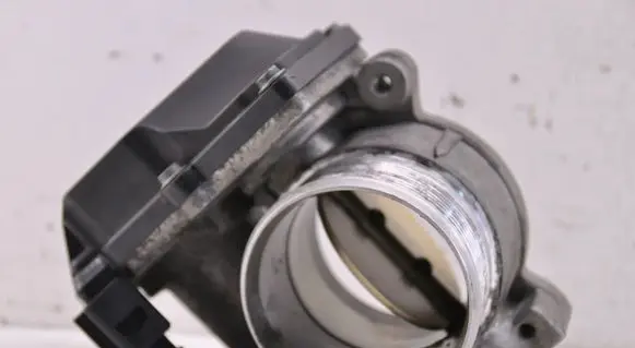 Audi A4 S4 B8 8K Throttle valve 059145950AA
