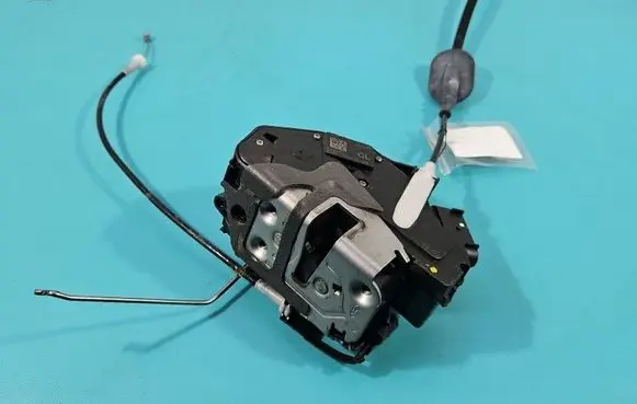 Ford Fiesta Front door lock 8A6AA21813AD IMPRK1567763
