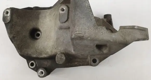 Opel Vectra B Engine mounting bracket 90502770BC