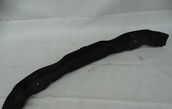 BMW 6 E63 E64 Quarter panel pressure vent 10681292376GDHF6