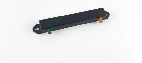 Chrysler Pacifica Aerial antenna amplifier P68227177AA 00533109810 68227177AA