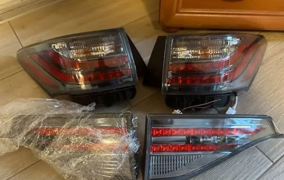 Lexus CT 200H Rear/tail lights
