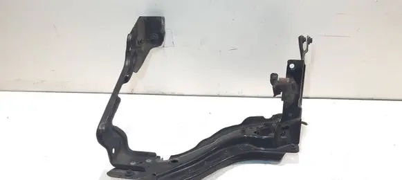 Mercedes-Benz E W211 Headlight/headlamp mounting bracket