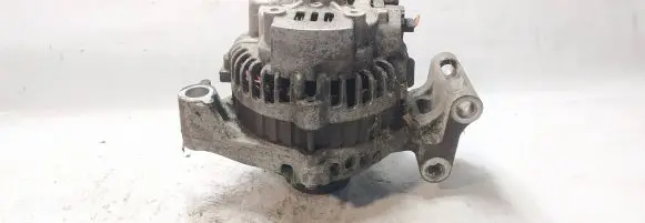 Ford Fiesta Generator/alternator Q80ra AU05T306C8