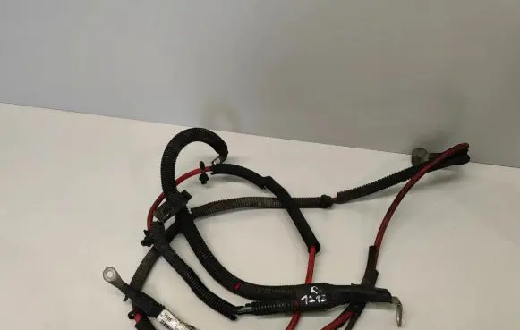 Positive cable (battery)