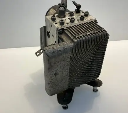 Mercedes-Benz E W211 ABS Pump A0054318012 0265250097 0054318012