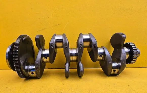 Volkswagen Tiguan Crankshaft 05L 201120 112837