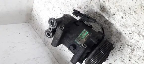 Ford Fiesta Air conditioning (A/C) compressor (pump) SD6V12 R134A
