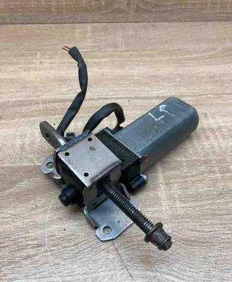 Audi A4 S4 B8 8K Seat adjustment motor 988582104 D336600