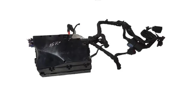 Volvo V40 Fuse box set AV6T14A142AA