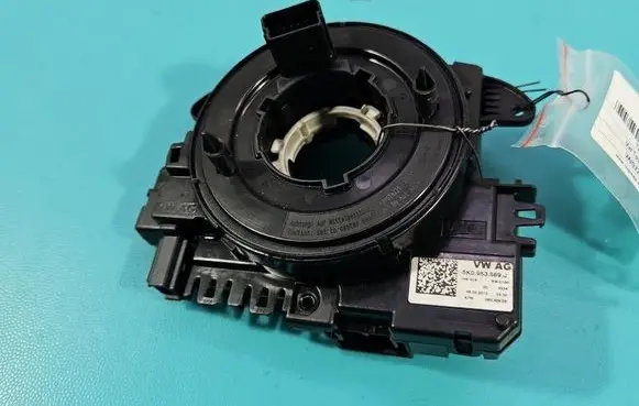 Volkswagen Touran I Airbag slip ring squib (SRS ring) 5K0953569J IMPRK1578882