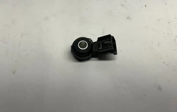 Chevrolet Camaro Detonation knock sensor 12623095