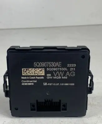 Volkswagen Golf VII Gateway control module 5Q0907530AE 5Q0907530L