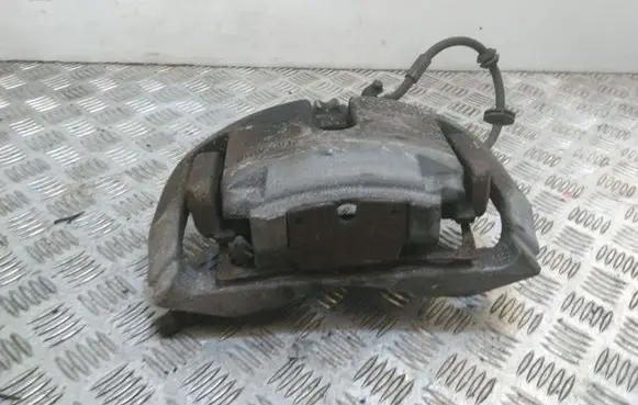 BMW 7 F01 F02 F03 F04 Front brake caliper