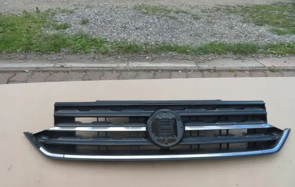 Volkswagen T-Cross Front bumper upper radiator grill