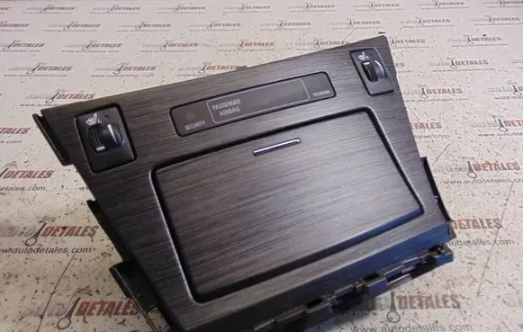 Toyota Avensis T270 Car ashtray 8395005010