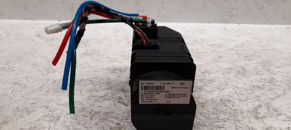 Mercedes-Benz E W212 Central locking vacuum pump A0008005748