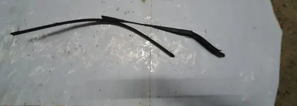 Mercedes-Benz ML W164 Windshield/front glass wiper blade NOCODE