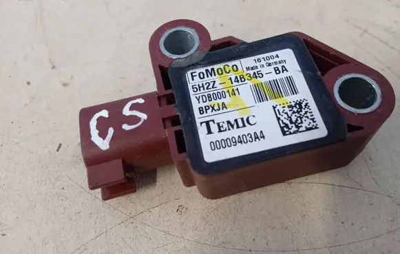 Land Rover Discovery 3 - LR3 Airbag deployment crash/impact sensor YDB000141