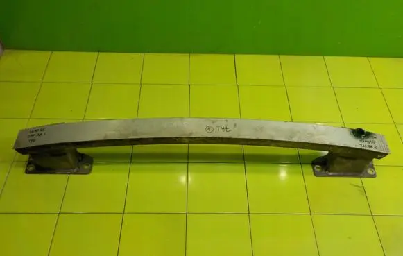 Opel Zafira C Rear bumper support beam 