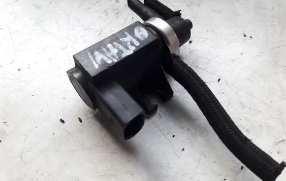 Skoda Octavia Mk2 (1Z) Turbo solenoid valve