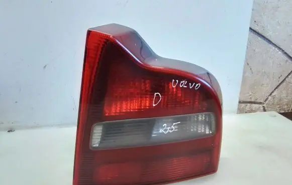 Volvo S80 Rear/tail lights