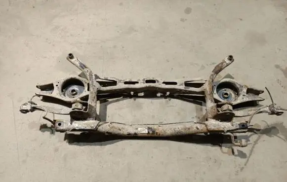 Skoda Octavia Mk2 (1Z) Rear subframe 
