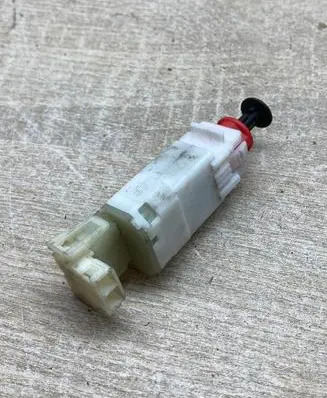 Opel Zafira A Brake pedal sensor switch 90492444 451027