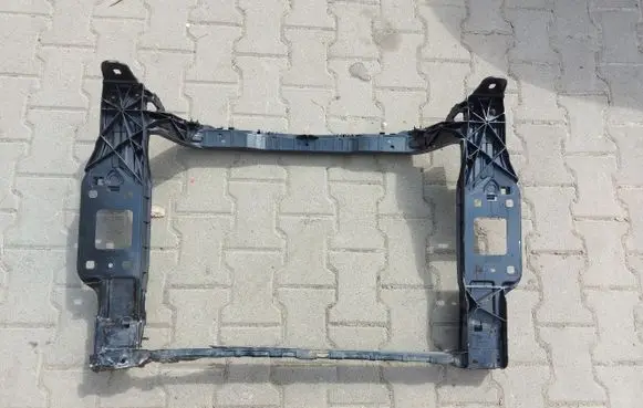 Audi e-tron Radiator support slam panel