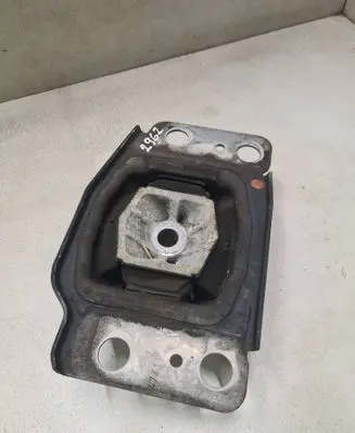 Ford Mondeo MK IV Gearbox mount BG917M121AA 6G917M121AC 6G917M121BC