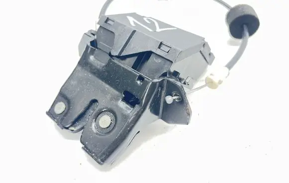 Mercedes-Benz CLK A209 C209 Loading door lock A1717500085