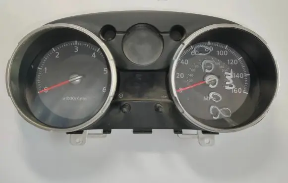 Nissan Qashqai Speedometer (instrument cluster) JD56E 18BHLZM