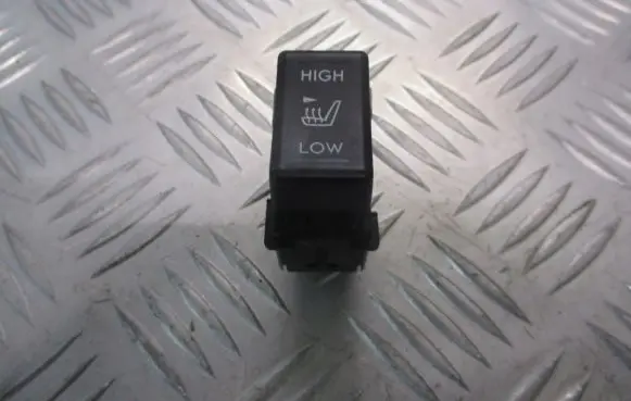 Subaru Legacy Seat control switch 