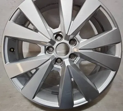Seat Arona R17 alloy rim 6F9601025D