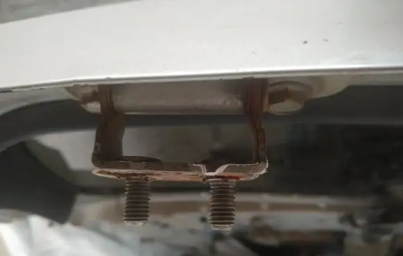 Toyota Corolla Verso AR10 Tailgate/trunk/boot hinge