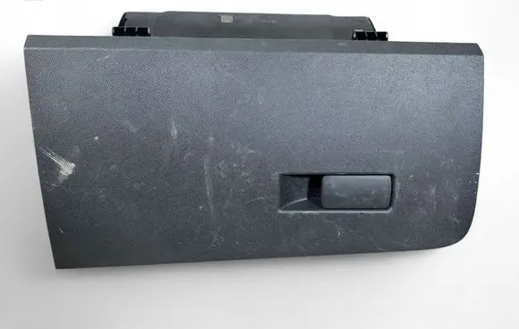 Opel Astra L Glove box 9840540680
