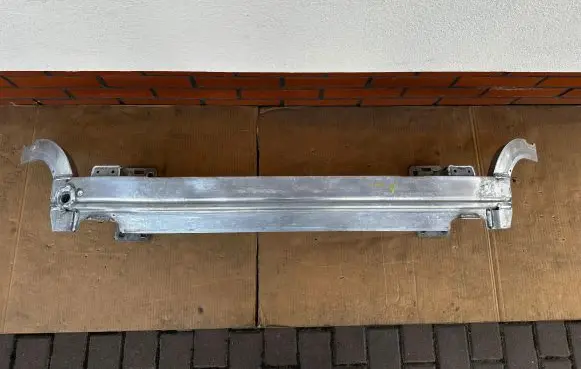 Audi Q7 4M Front bumper support beam