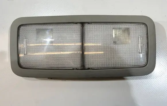 Toyota Verso Rear seat light