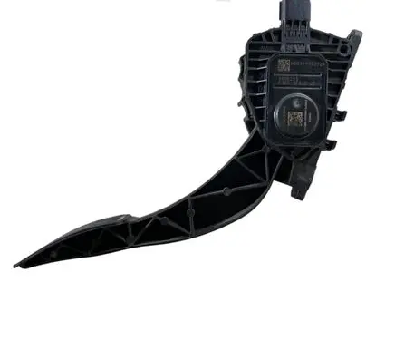 Ford Edge II Accelerator throttle pedal E1GC9F836JC