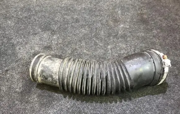 Citroen C8 Air intake hose/pipe 1488008080b