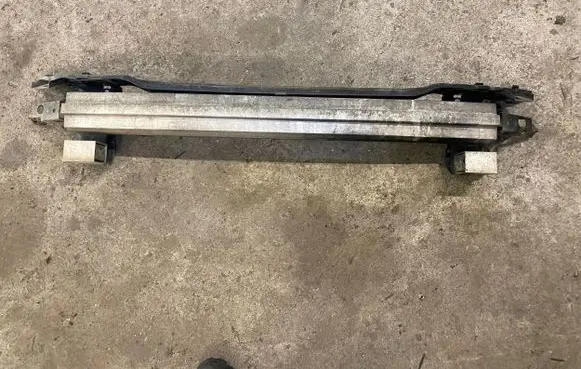 Subaru Forester SG Front bumper cross member