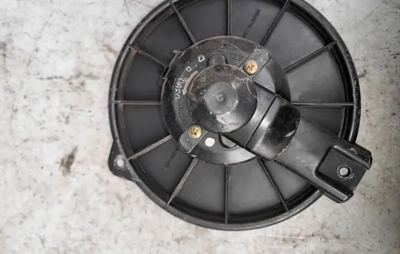 Mitsubishi Galant Heater fan/blower 194000-0390