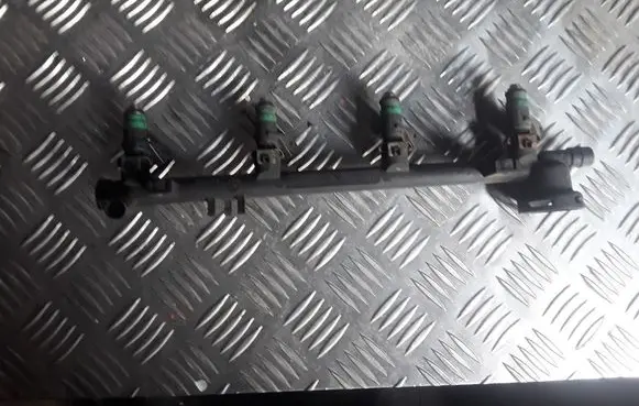 Renault Scenic II - Grand scenic II Fuel injectors set 7700107405 H028797
