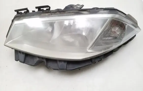 Renault Megane II Headlight/headlamp 89306990