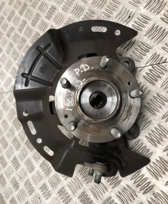 Hyundai i30 Front wheel hub