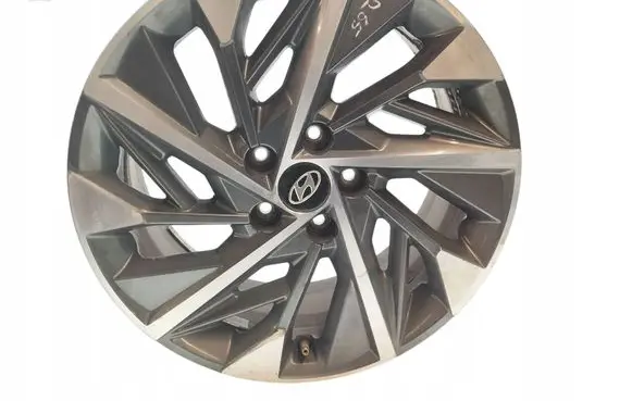 Hyundai Tucson TL R18 alloy rim