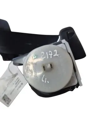 Mazda 6 Middle seatbelt (rear) 