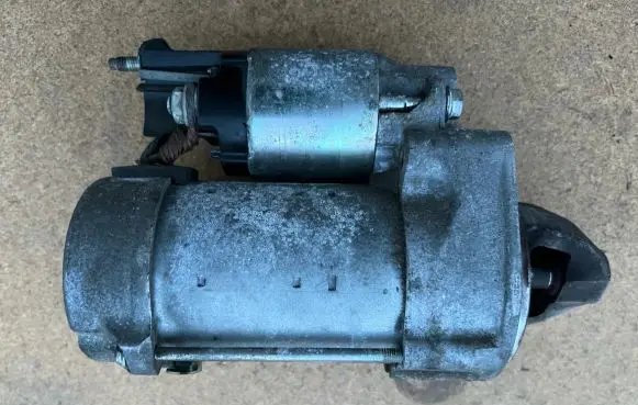 Mercedes-Benz Sprinter W906 Starter motor A6519060026