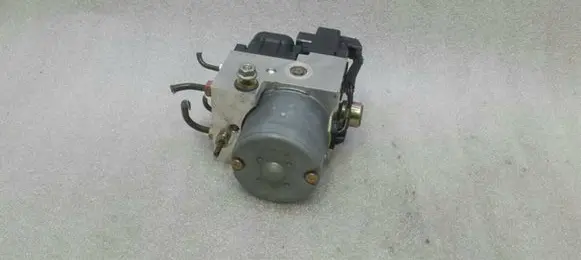 Porsche 911 996 ABS Pump 99635575504